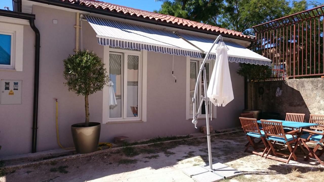 Teslina Apartments بولا المظهر الخارجي الصورة